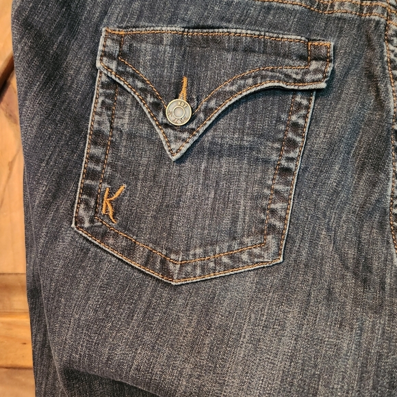 Kut from the Kloth crop jeans. - Picture 4 of 4